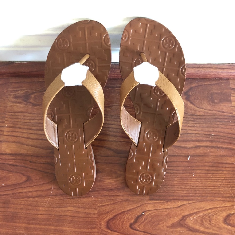 Tory Burch Thora Thong Sandals